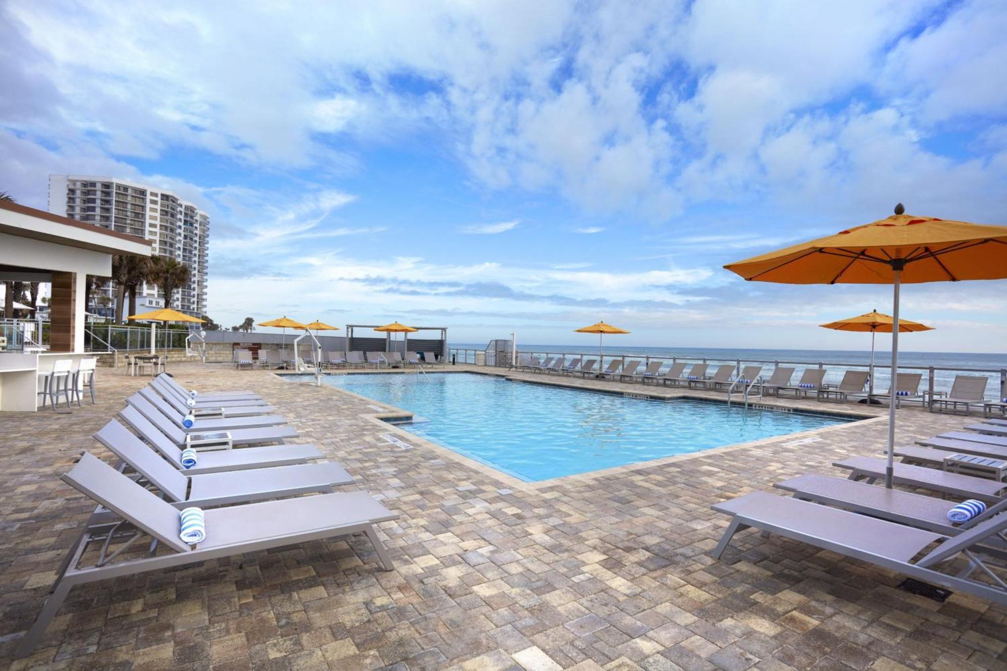 Delta Hotels By Marriott Daytona Beach Oceanfront Buitenkant foto
