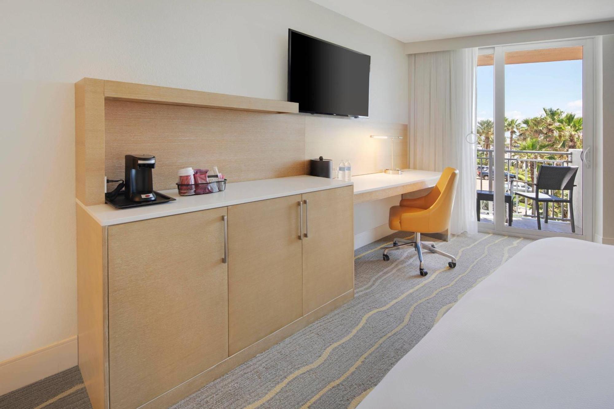 Delta Hotels By Marriott Daytona Beach Oceanfront Buitenkant foto